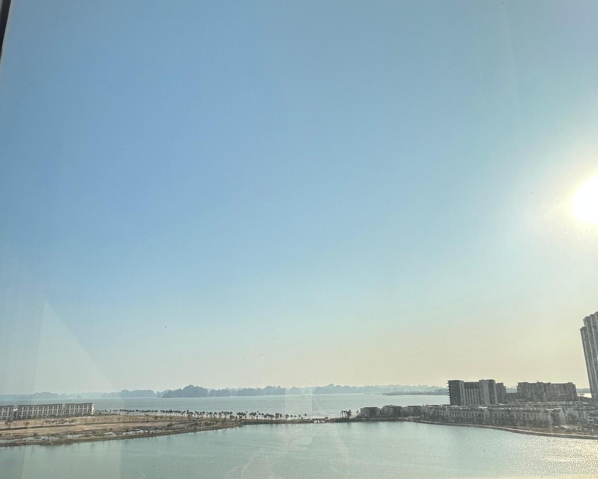 Sunday Premium Apartment Ха Лонг Екстериор снимка