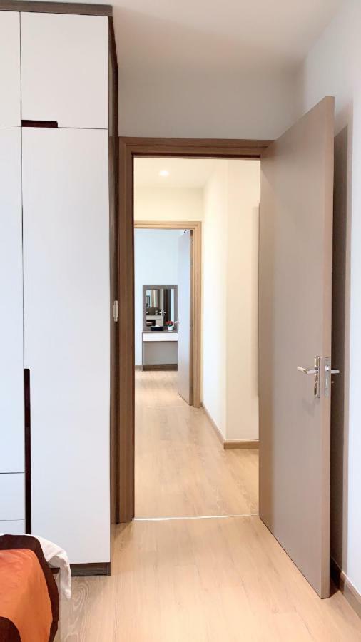 Sunday Premium Apartment Ха Лонг Екстериор снимка